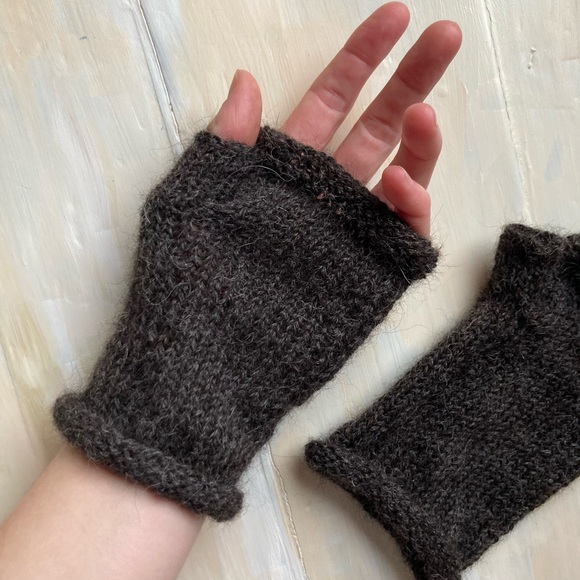 100% Alpaca Fingerless Gloves Handmade to order Unisex - Picture 3 of 13